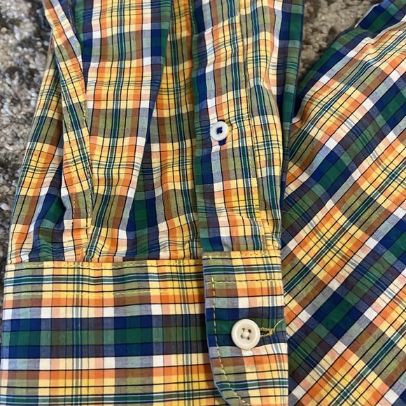 IZOD Button Down - Picture 5 of 6